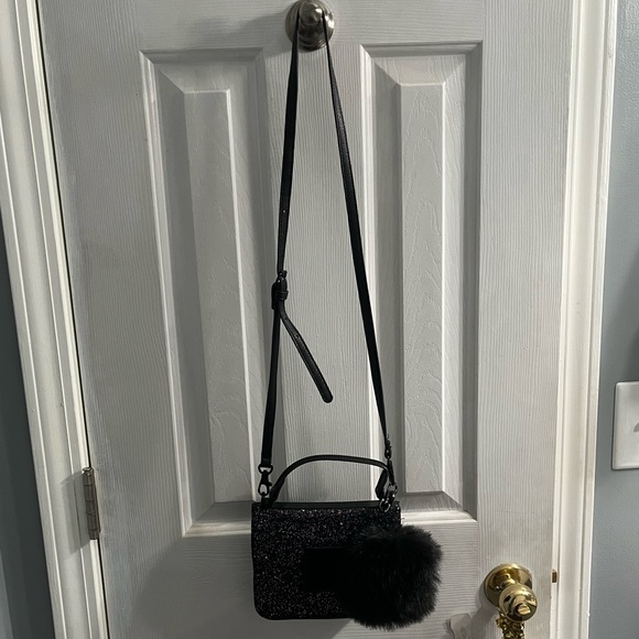 Black Sparkly Aldo Adjustable Strap Purse - Picture 8 of 10